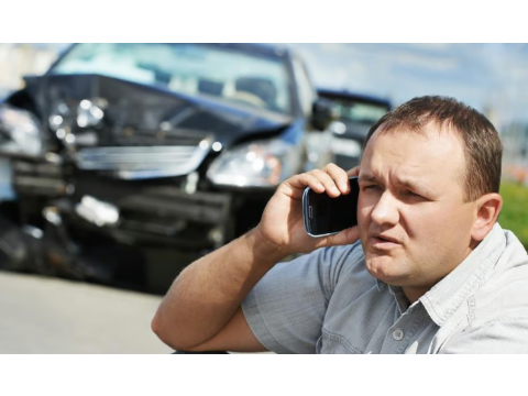 A driver is required to notify police of all collisions where people were injured or killed, or when the total damage exceeds: